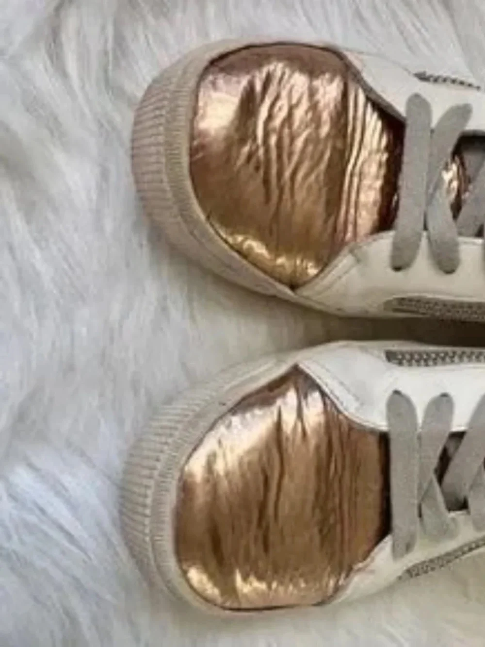 Dolce Vita Size 7.5 Metallic High Top Sneakers Chic‎ Leather Street Style